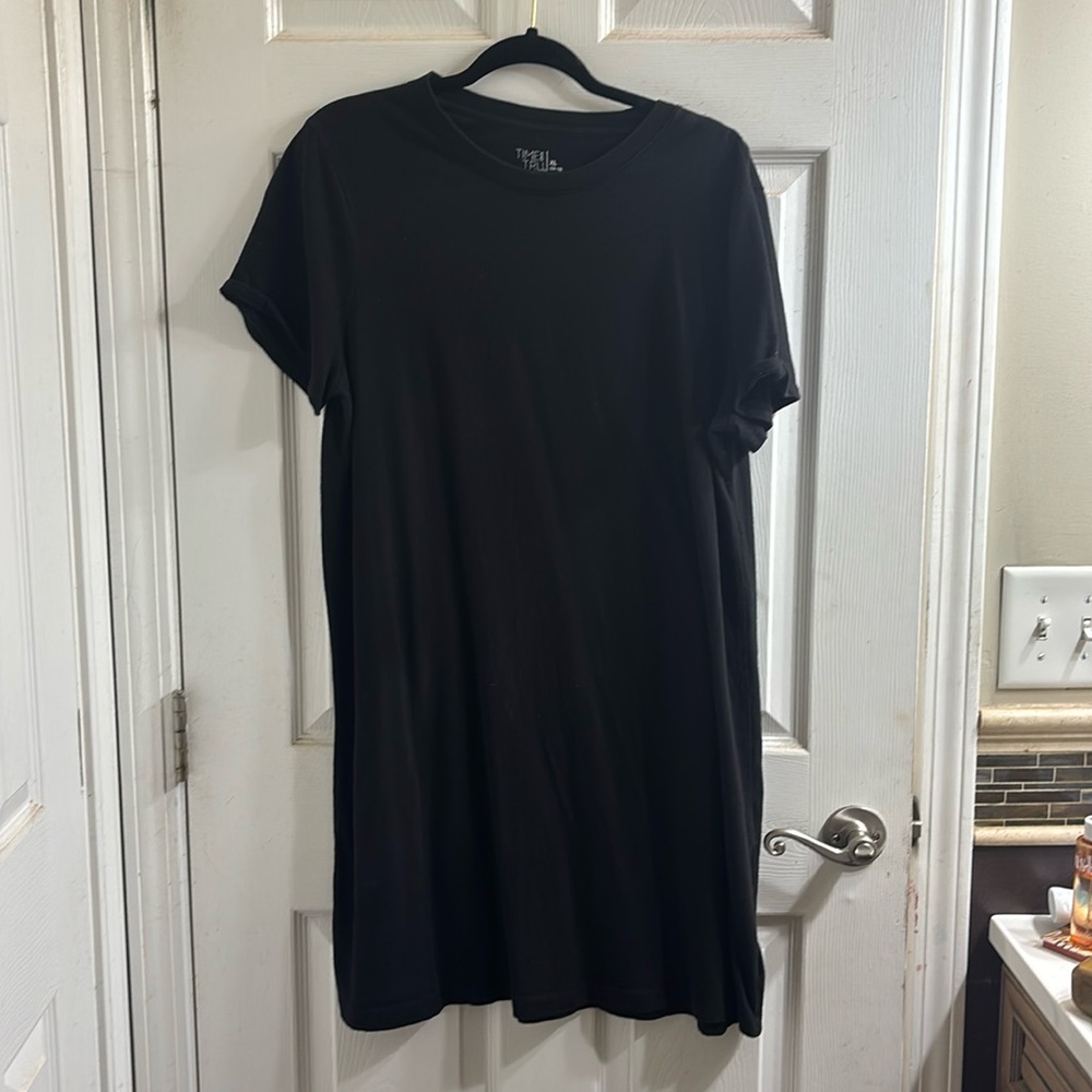 Time and true black t shirt dress XL